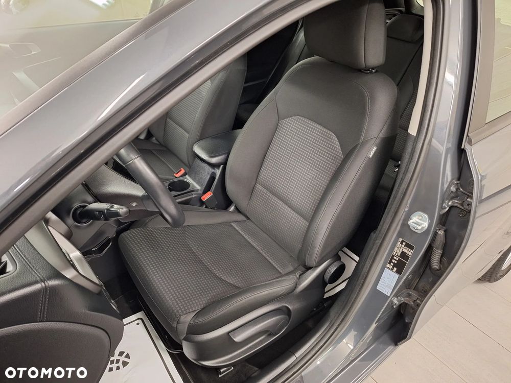 Kia Ceed 1.4 CVVT Dream Team Edition - 20