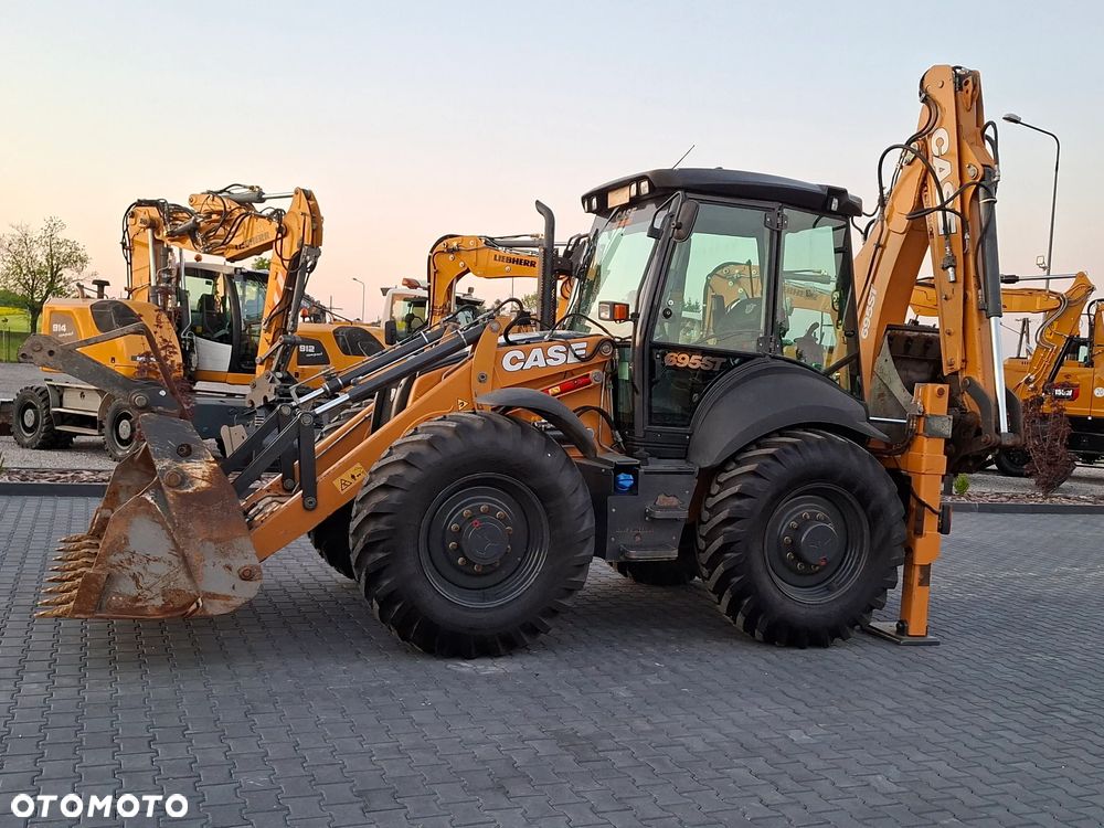 Case 695ST / Rok 2019 / Joystick / Koparko Ładowarka / - 8