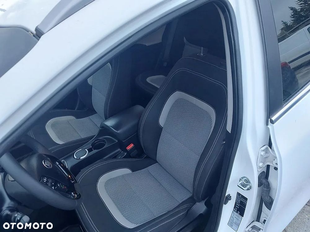 Kia Ceed Cee'd 1.6 GDI XL - 9