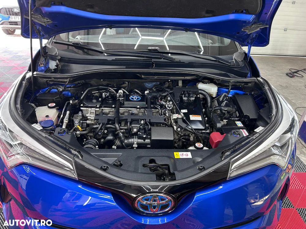 Toyota C-HR - 10