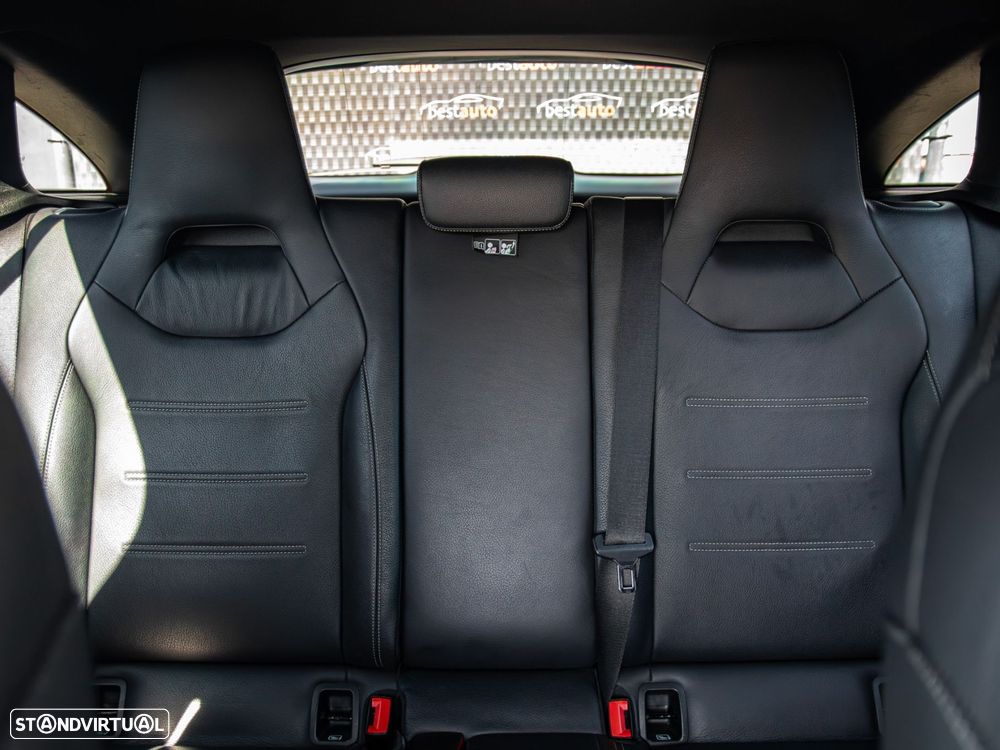 Mercedes-Benz CLA 200 d 8G-DCT AMG Line - 19