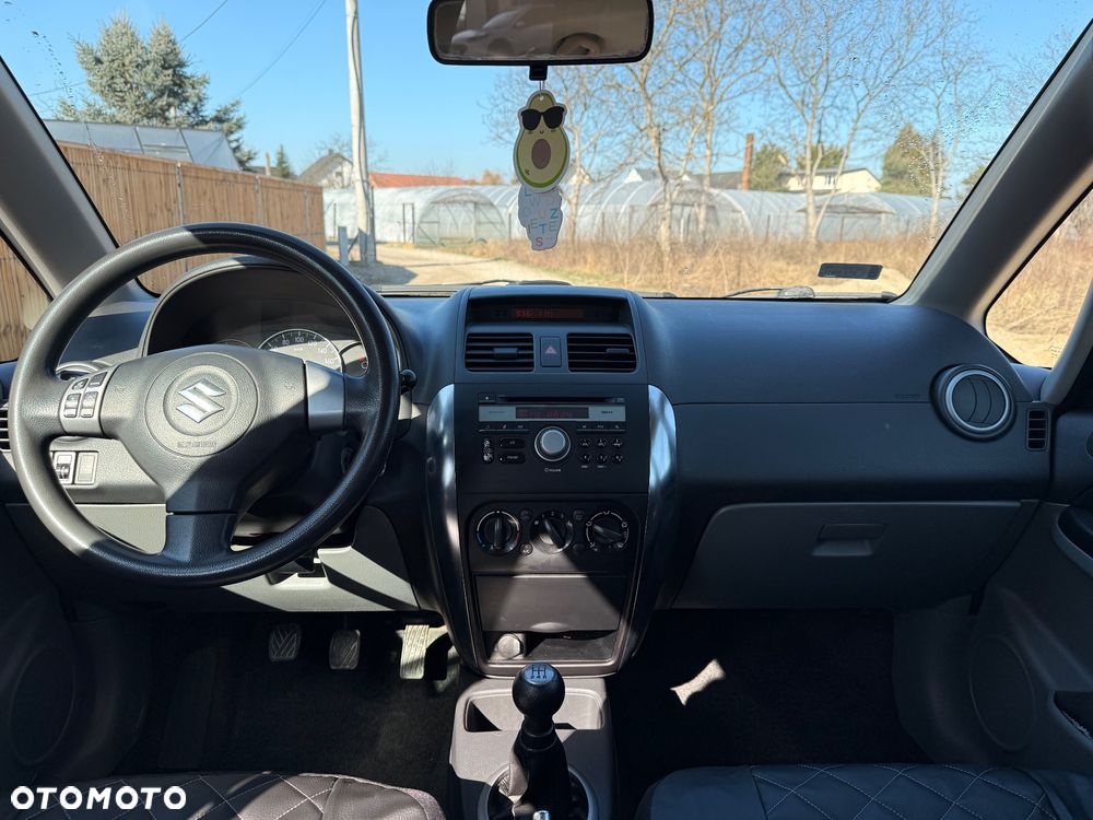 Suzuki SX4 1.5 - 14