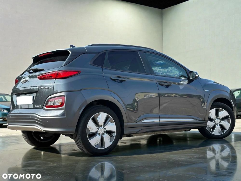Hyundai Kona 39kWh Style - 17