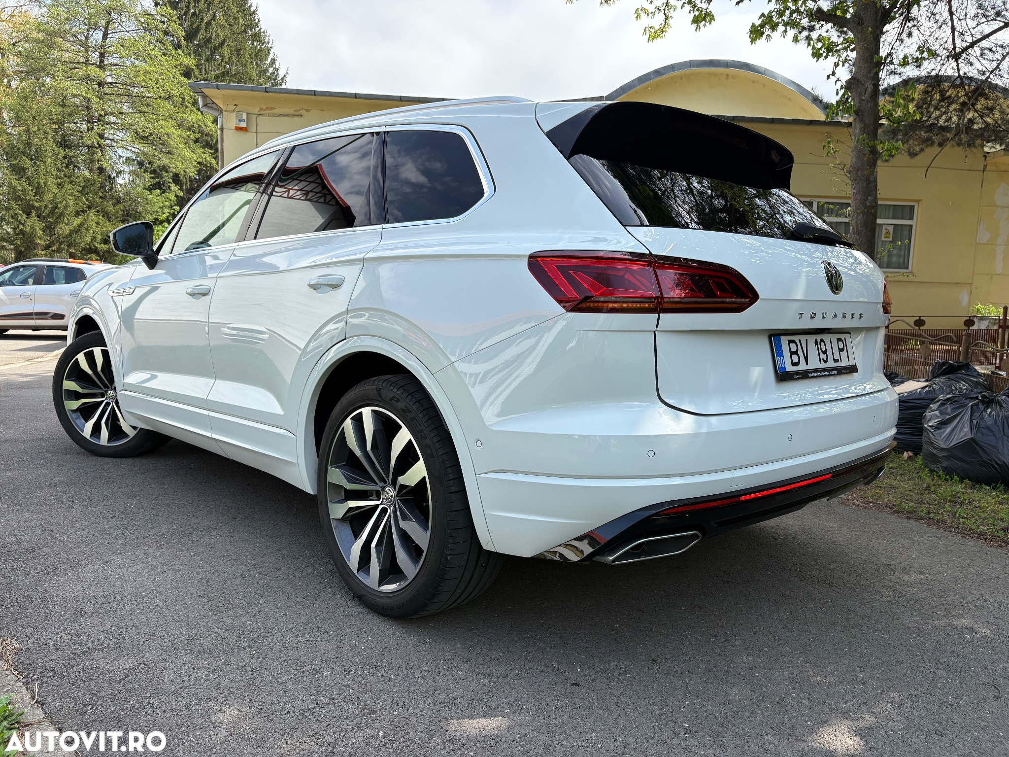Volkswagen Touareg V6 TDI R-Style - 2