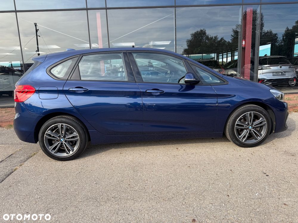 BMW Seria 2 218i Sport Line - 3
