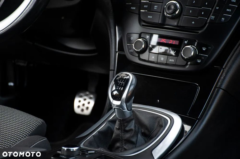 Opel Insignia 2.0 CDTI EcoFLEX Cosmo - 28