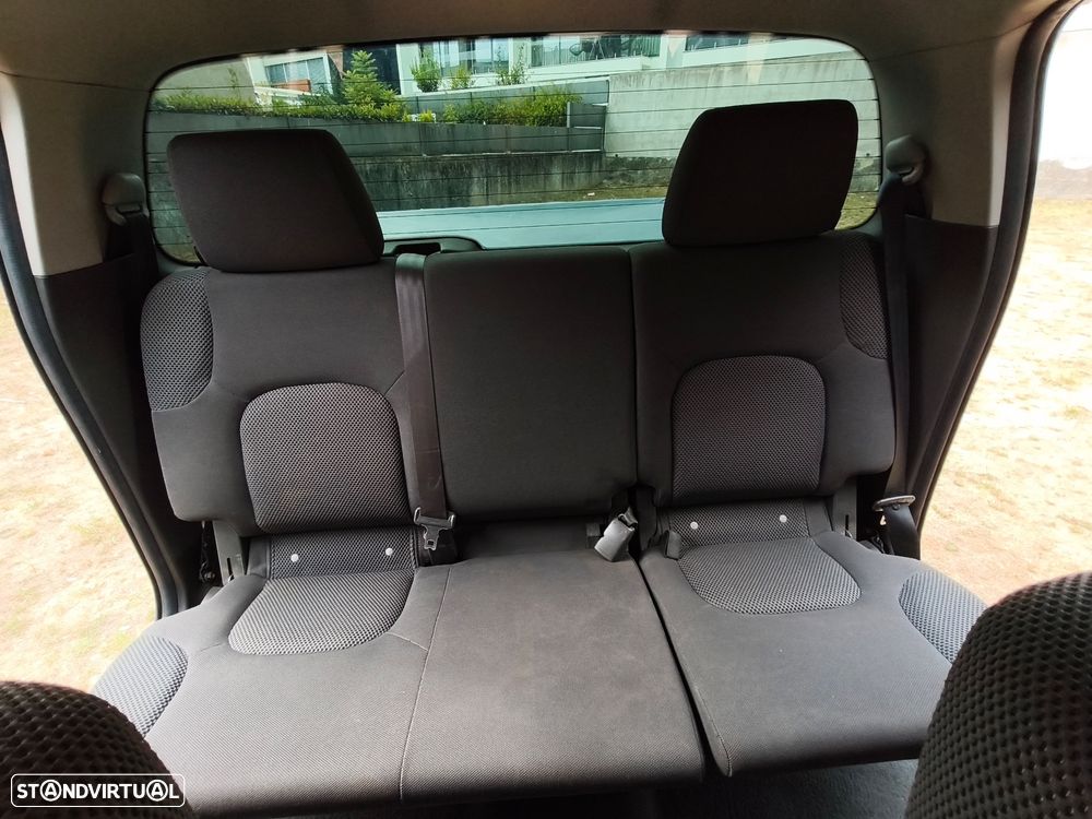 Nissan Navara 2.5 dCi CD LE - 39