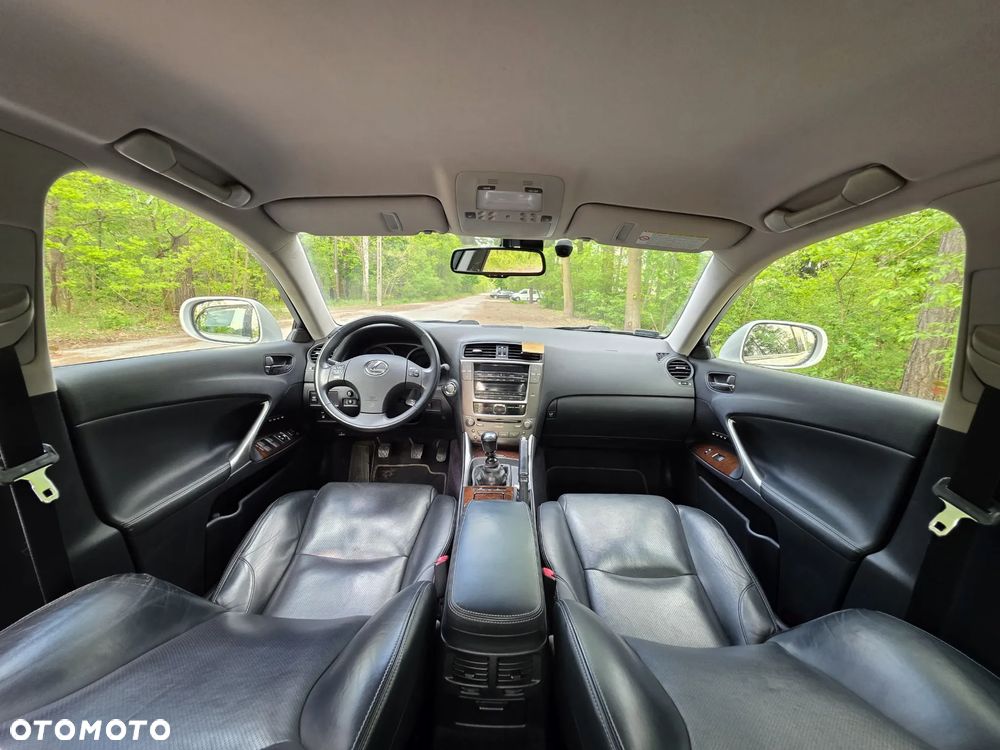 Lexus IS 220 D Comfort - 27