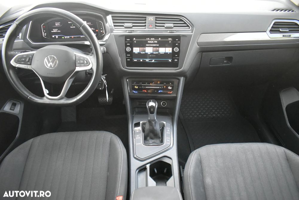 Volkswagen Tiguan 2.0 TDI DSG Life - 17