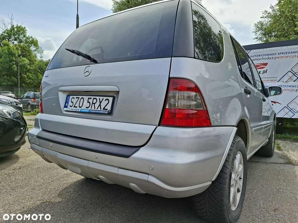 Mercedes-Benz ML 320 - 12