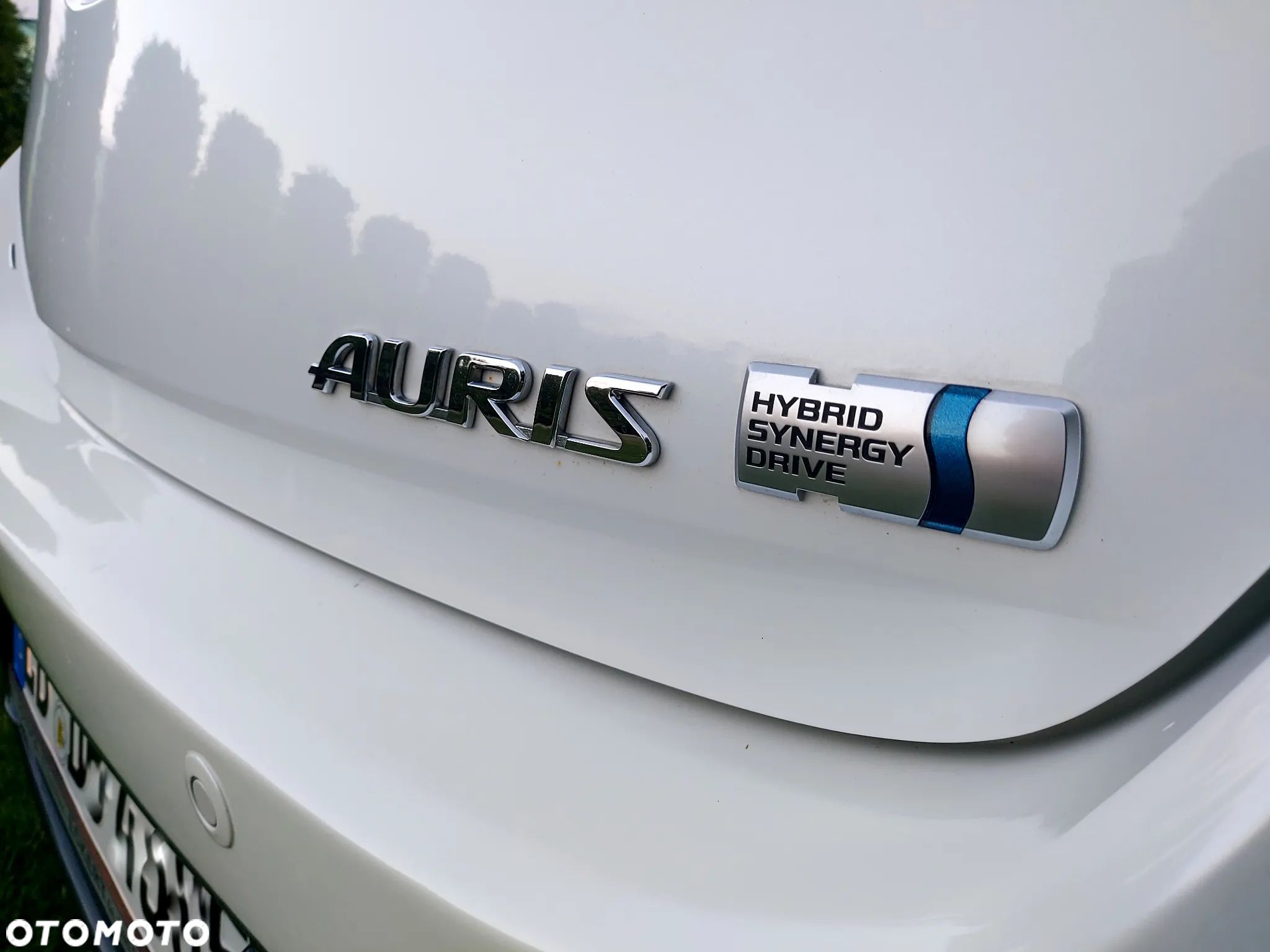 Toyota Auris 1.8 Hybrid Executive - 1