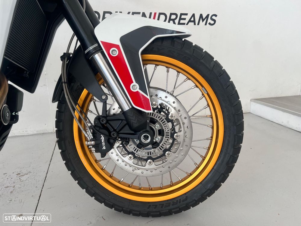 Moto Morini X-Cape 700 - 3
