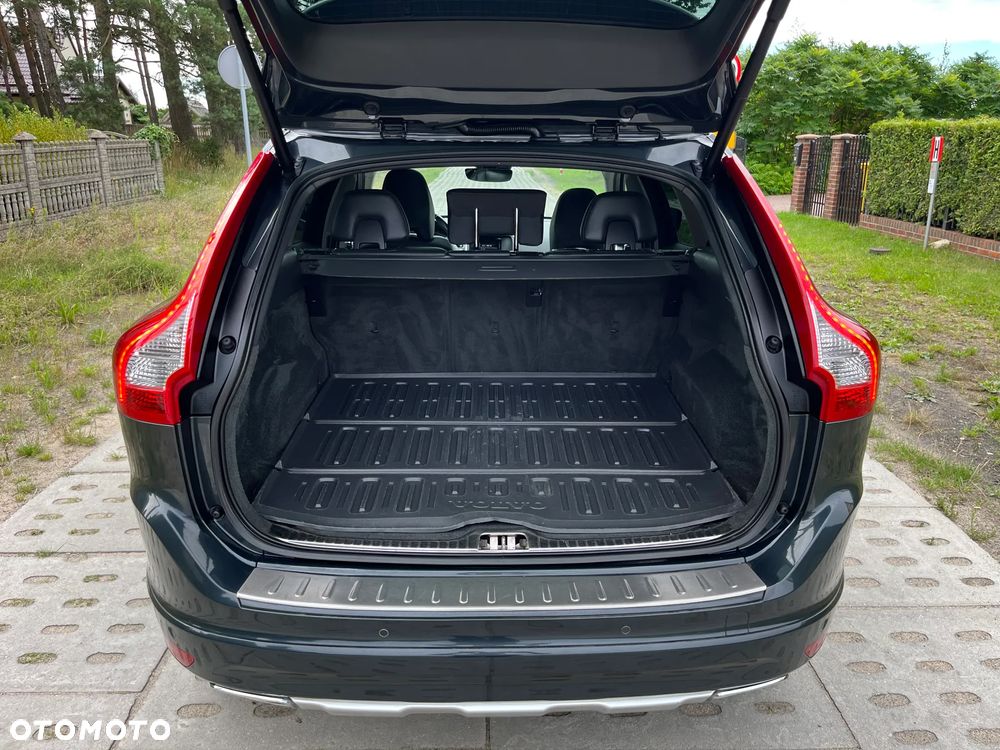 Volvo XC 60 D3 Summum - 17