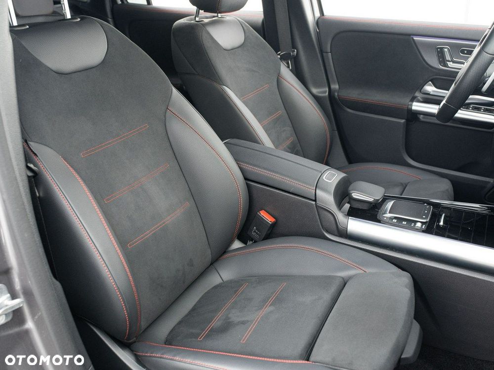 Mercedes-Benz EQA 250 66.5kWh AMG Line - 29
