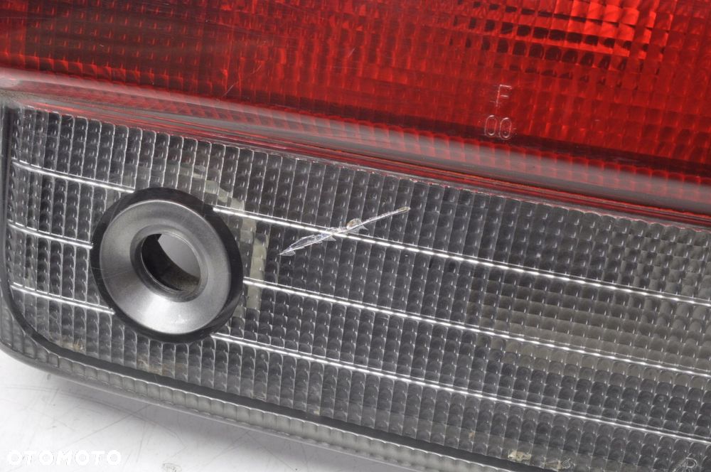 SUBARU LEGACY II KOMBI BLENDA LISTWA KLAPY - 10