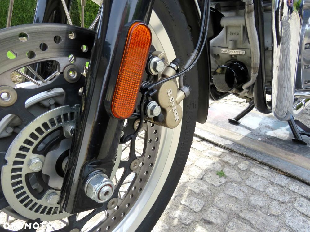 Royal Enfield Interceptor - 5