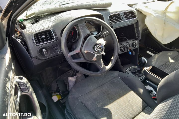 Egr 04B131535B 04B131535B Volkswagen VW Polo 5 6R [2009 - 2015] Hatch - 9