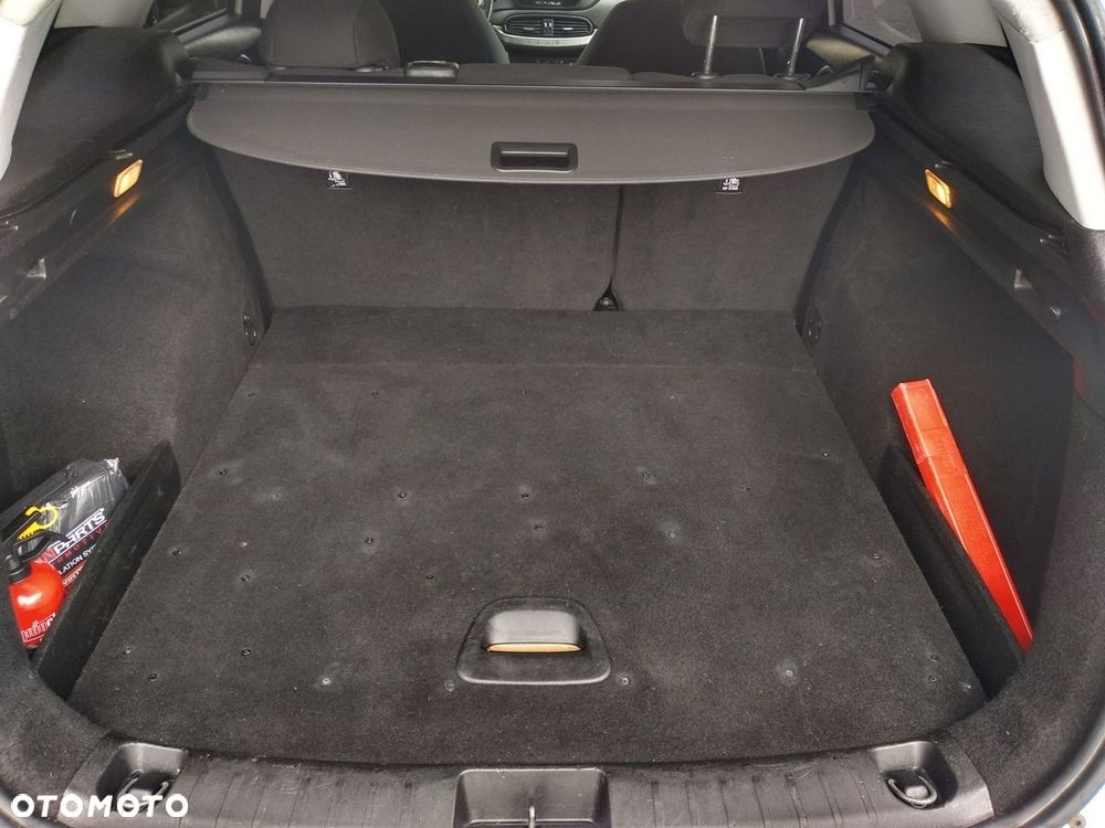 Fiat Tipo 1.4 16v Pop EU6d - 28
