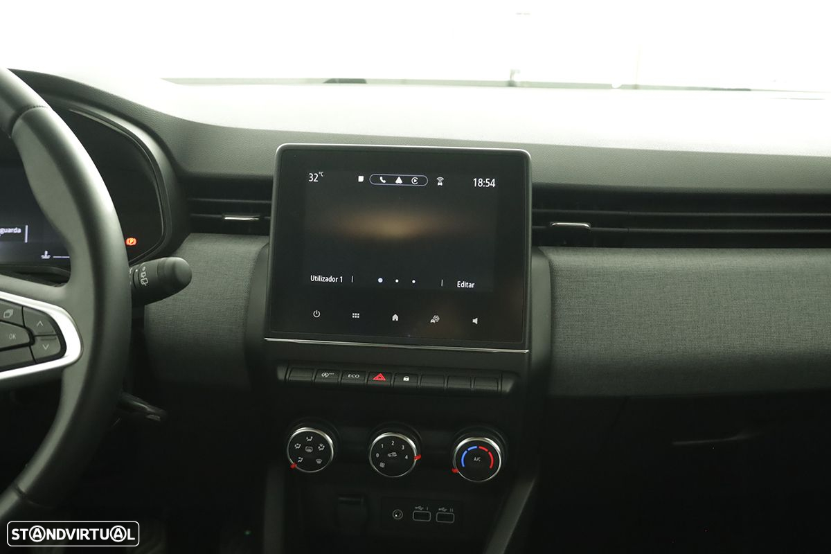 Renault Clio 1.0 TCe Evolution - 9