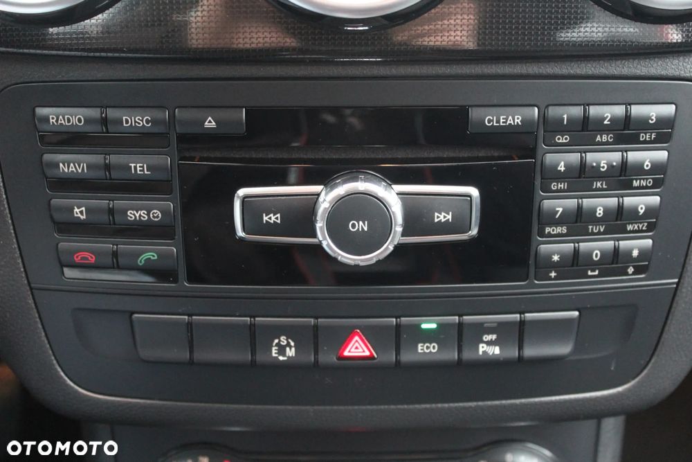 Mercedes-Benz Klasa B 180 CDI (BlueEFFICIENCY) 7G-DCT - 21