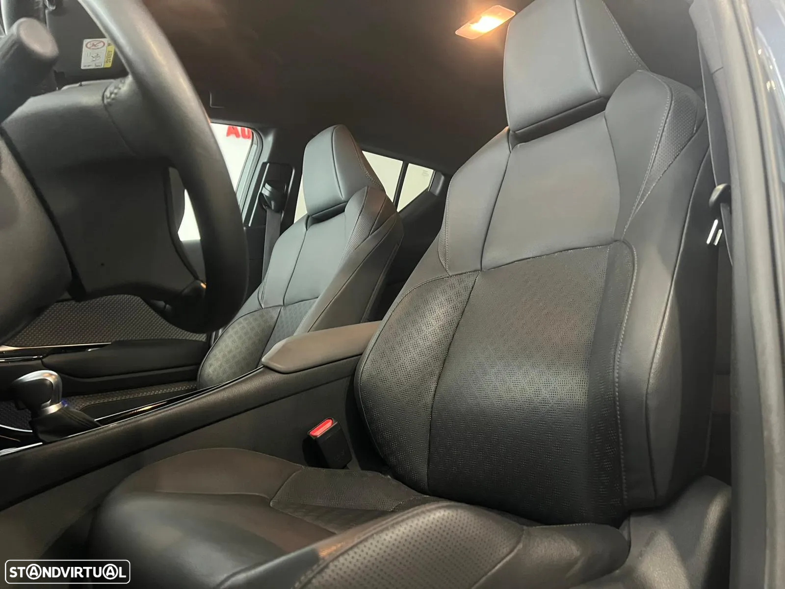 Toyota C-HR 2.0 Hybrid Exclusive - 6