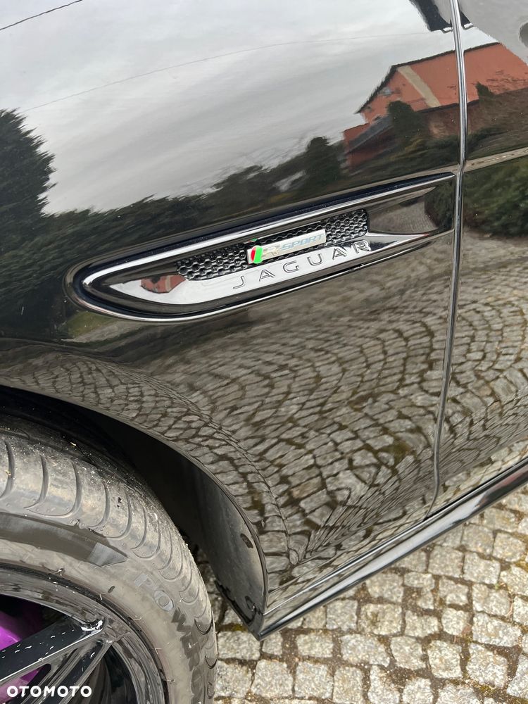Jaguar XF 2.0 i4D R-Sport - 21