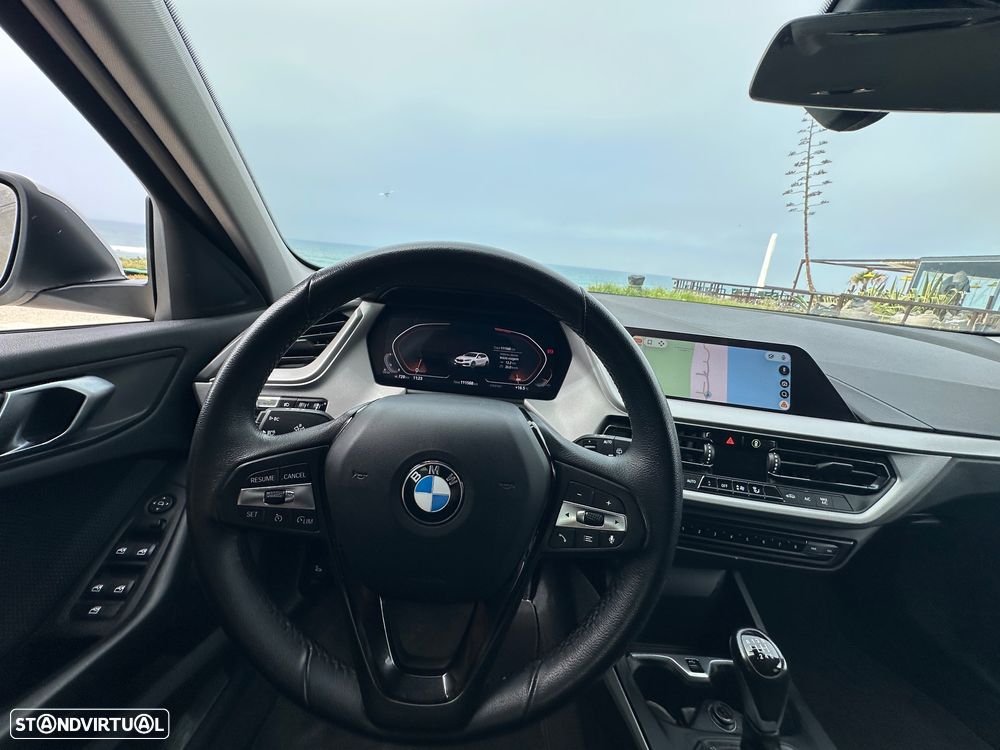 BMW 116 d Line Sport - 24