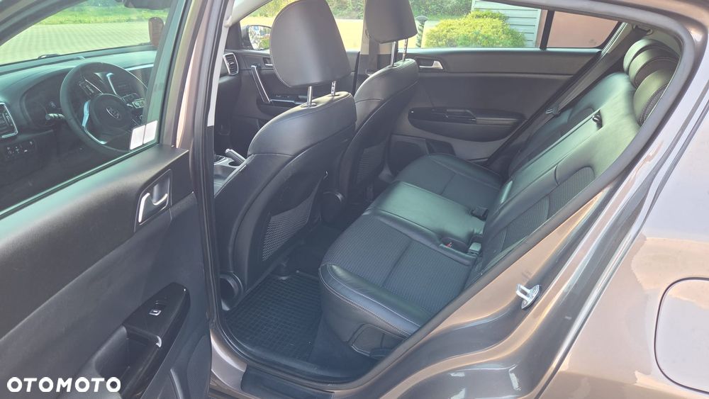 Kia Sportage 1.6 GDI Business Line 2WD - 12
