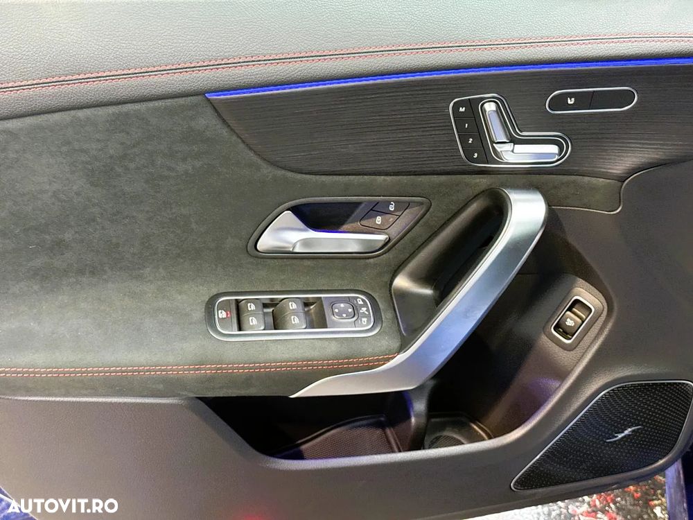 Mercedes-Benz CLA - 16