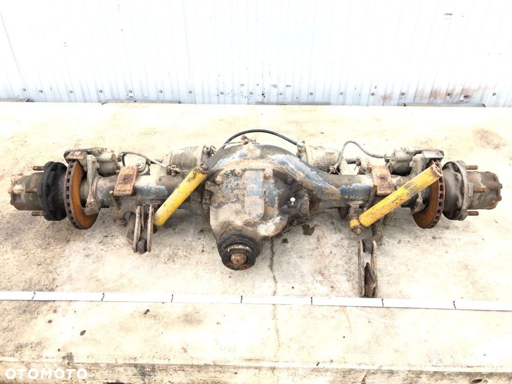 MOST DYFER TYŁ  MERCEDES-BENZ 614D  38/13 - 1