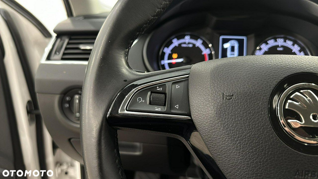 Skoda Octavia - 23