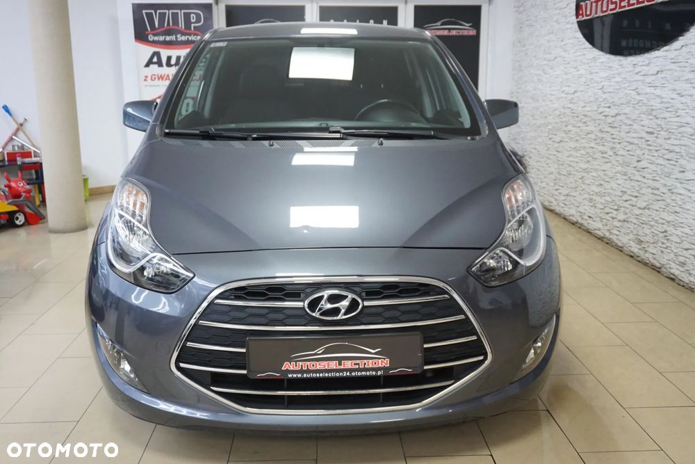 Hyundai ix20 1.4 blue - 2
