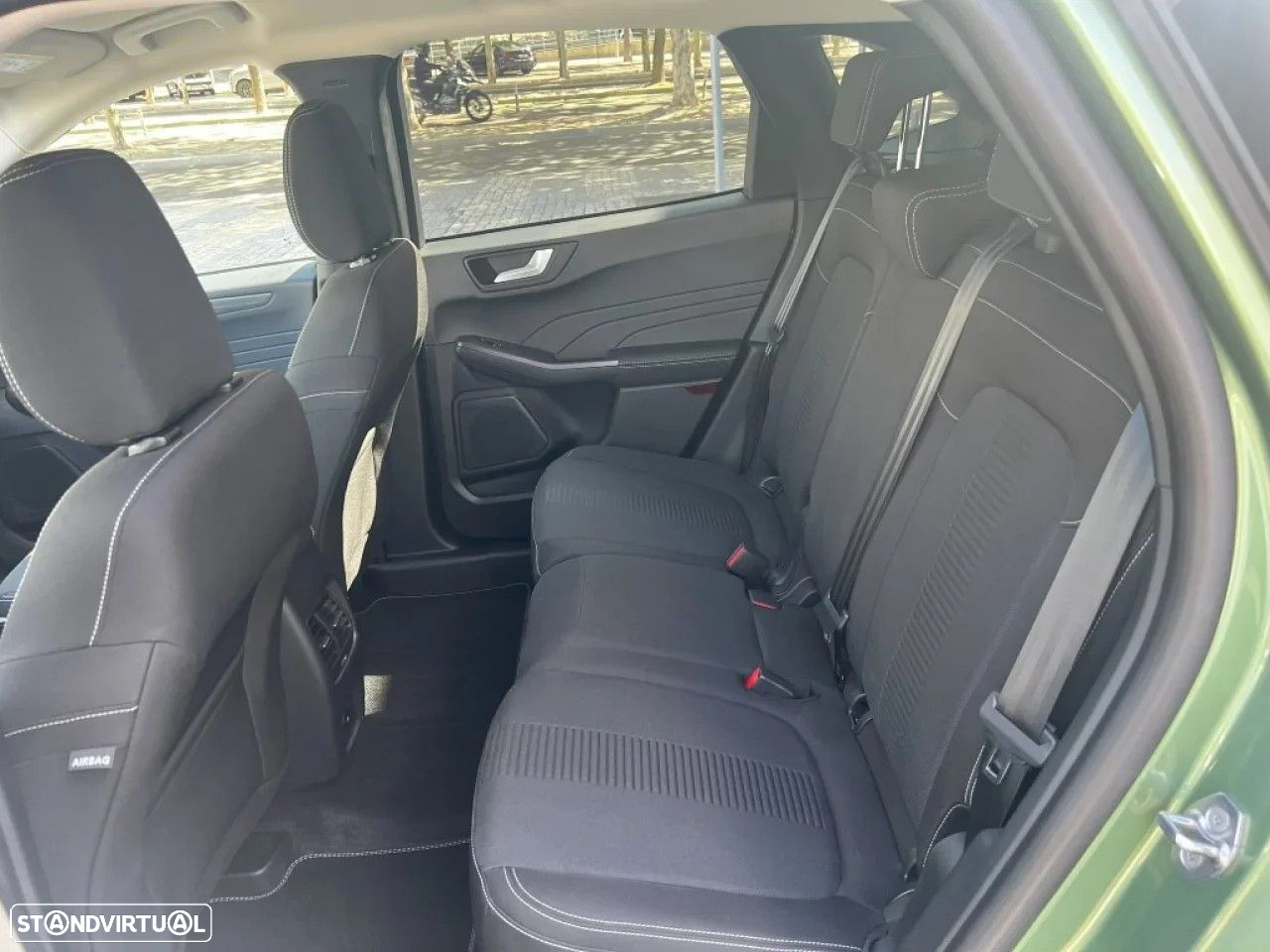 Ford Kuga - 5