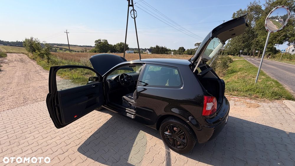 Volkswagen Polo 1.4 16V Trendline - 5