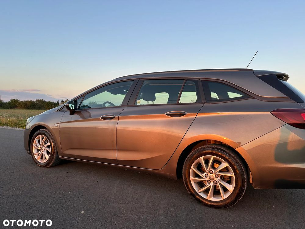 Opel Astra V 1.2 T Ultimate S&S - 3
