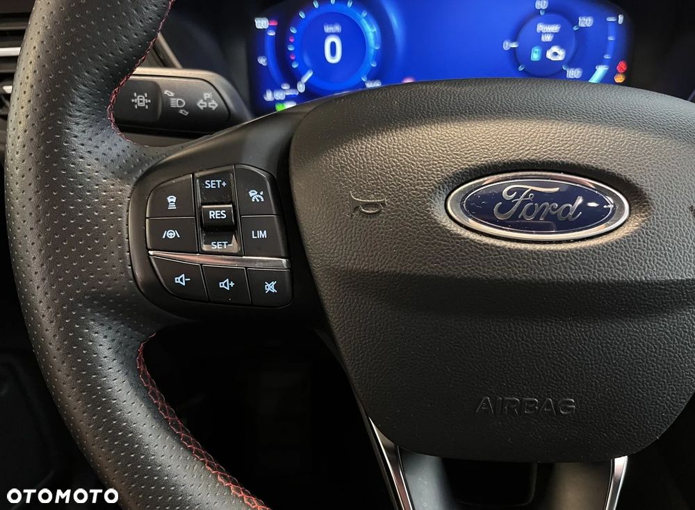 Ford Kuga 2.5P PHEV FWD ST-Line X - 14