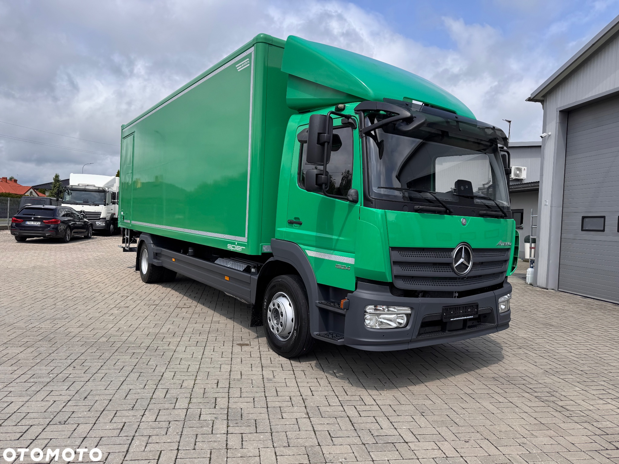 Mercedes-Benz ATEGO - 3