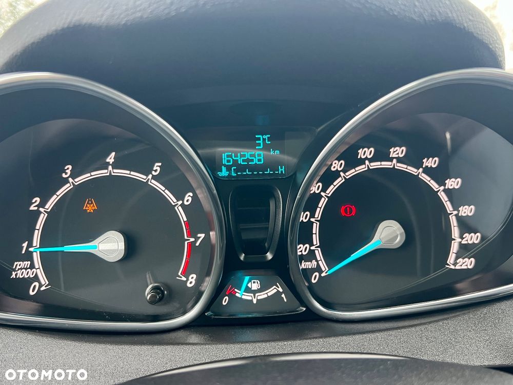 Ford Fiesta 1.0 EcoBoost S&S TITANIUM X - 14