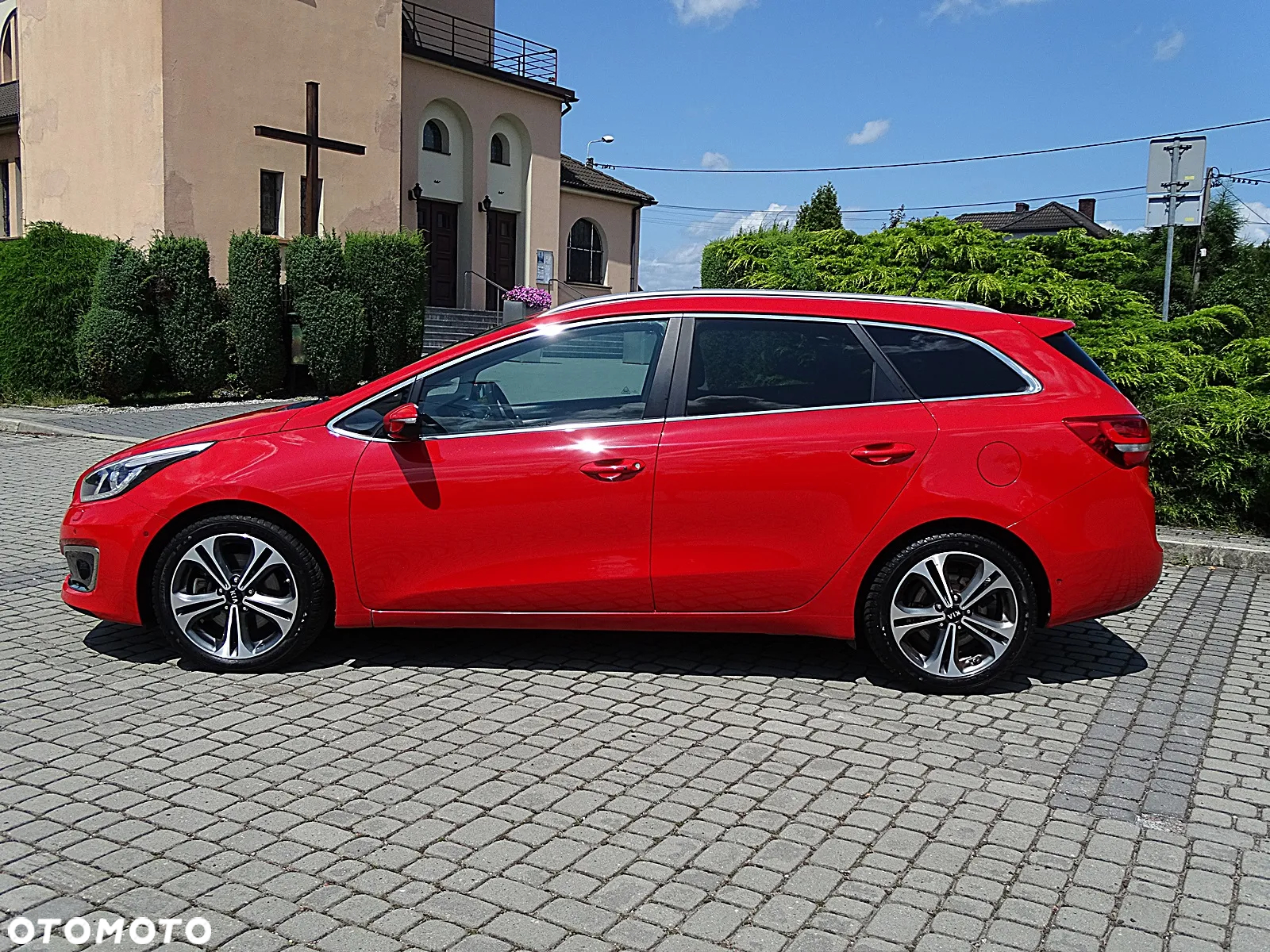 Kia Ceed 1.6 CRDi 136 DCT ISG SW Platinum Edition - 9