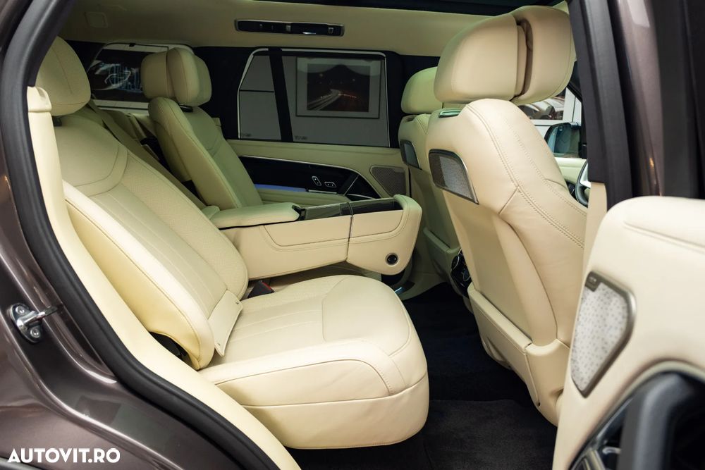 Land Rover Range Rover 3.0 I6 D350 MHEV Autobiography - 35