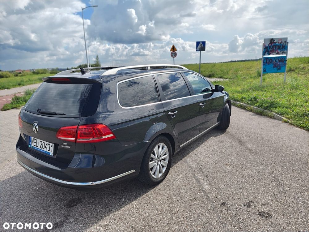 Volkswagen Passat - 2