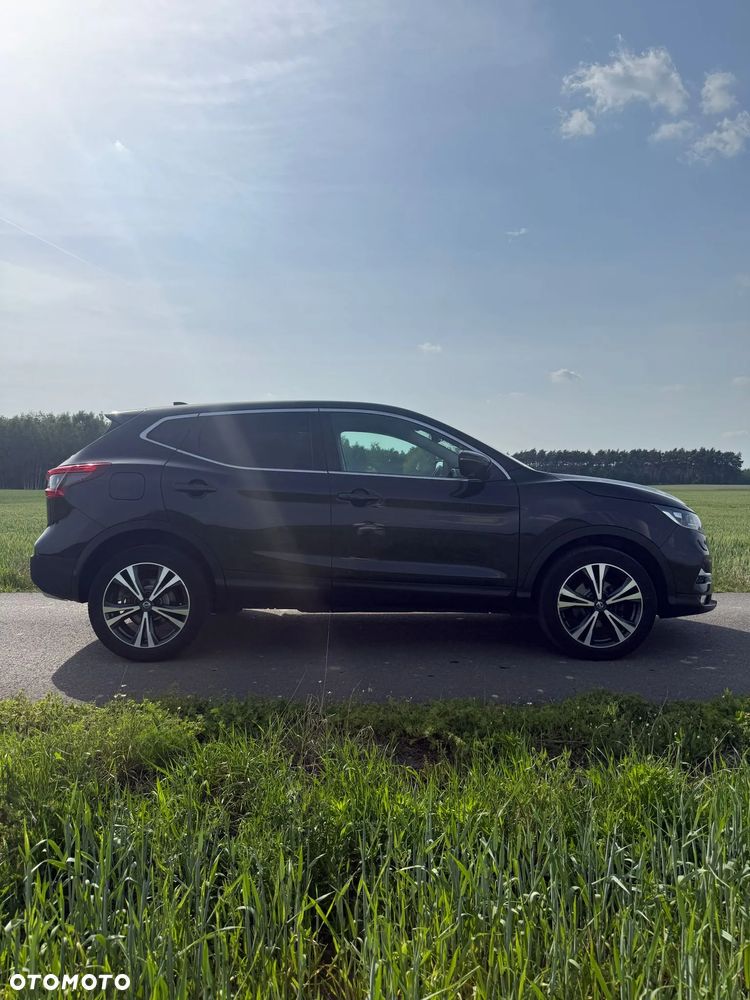Nissan Qashqai 1.2 DIG-T N-Connecta Xtronic - 4