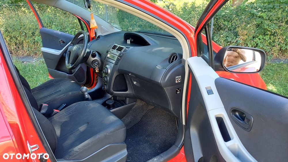 Toyota Yaris 1.0 Luna Start - 7