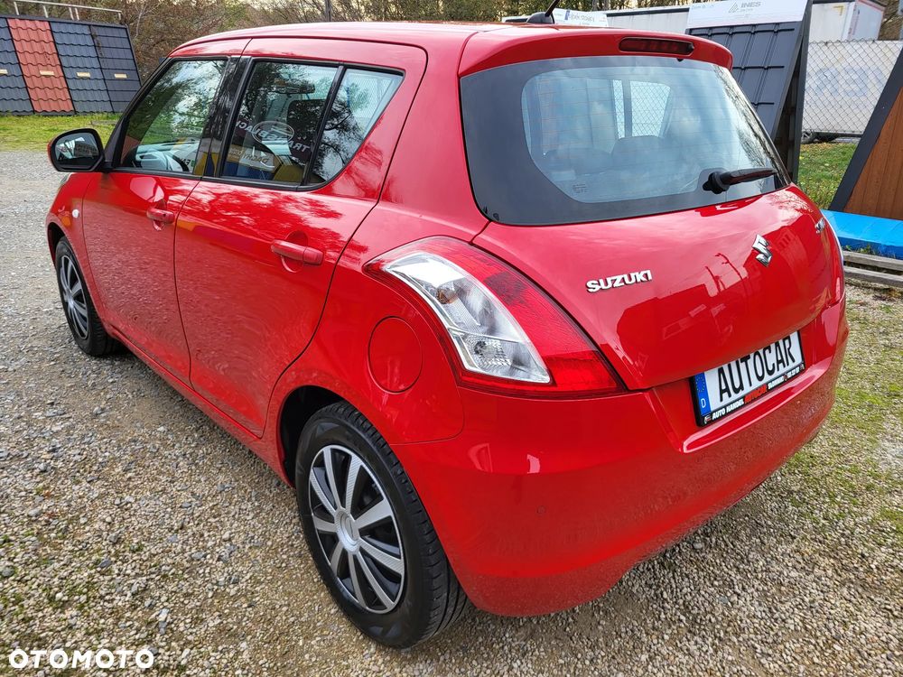 Suzuki Swift 1.2 Club - 3