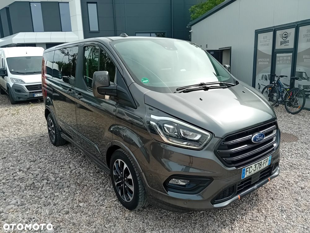 Ford Tourneo Custom - 3