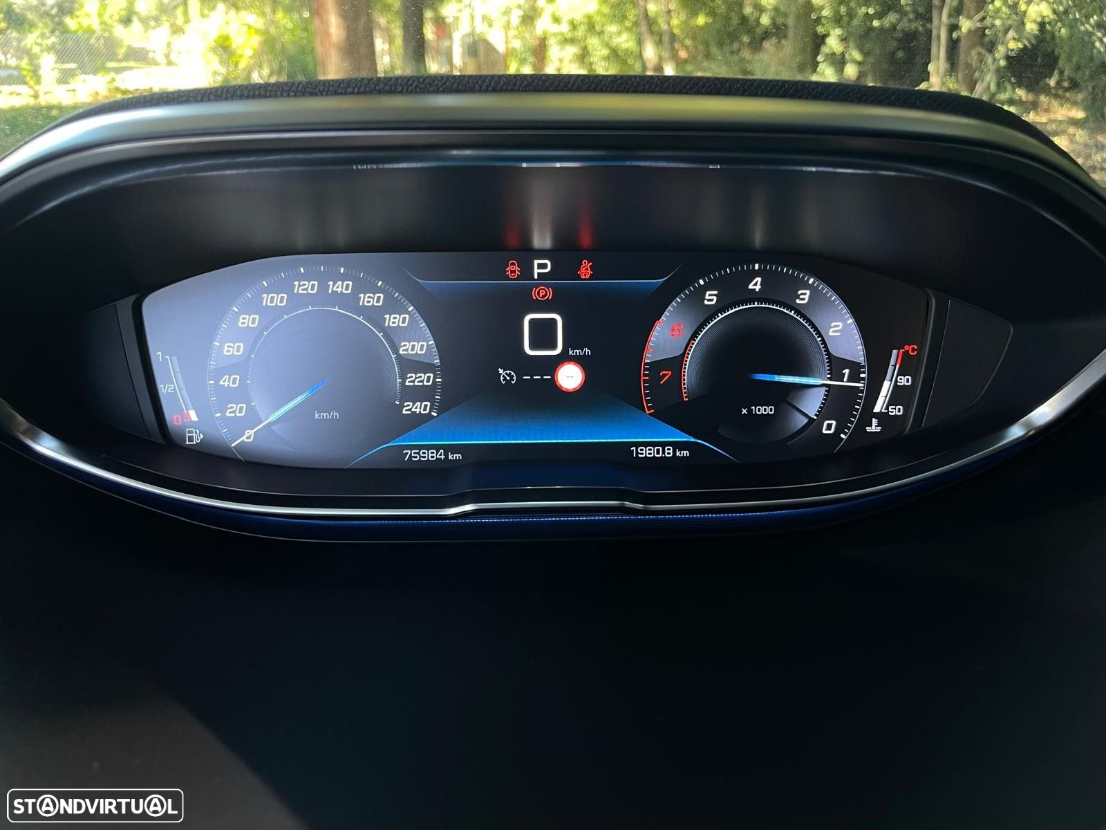 Peugeot 3008 1.2 PureTech Allure EAT8 - 18