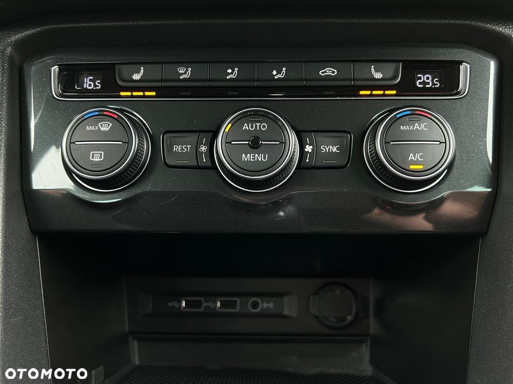 Volkswagen Tiguan 2.0 TSI 4Mot Comfortline DSG - 27