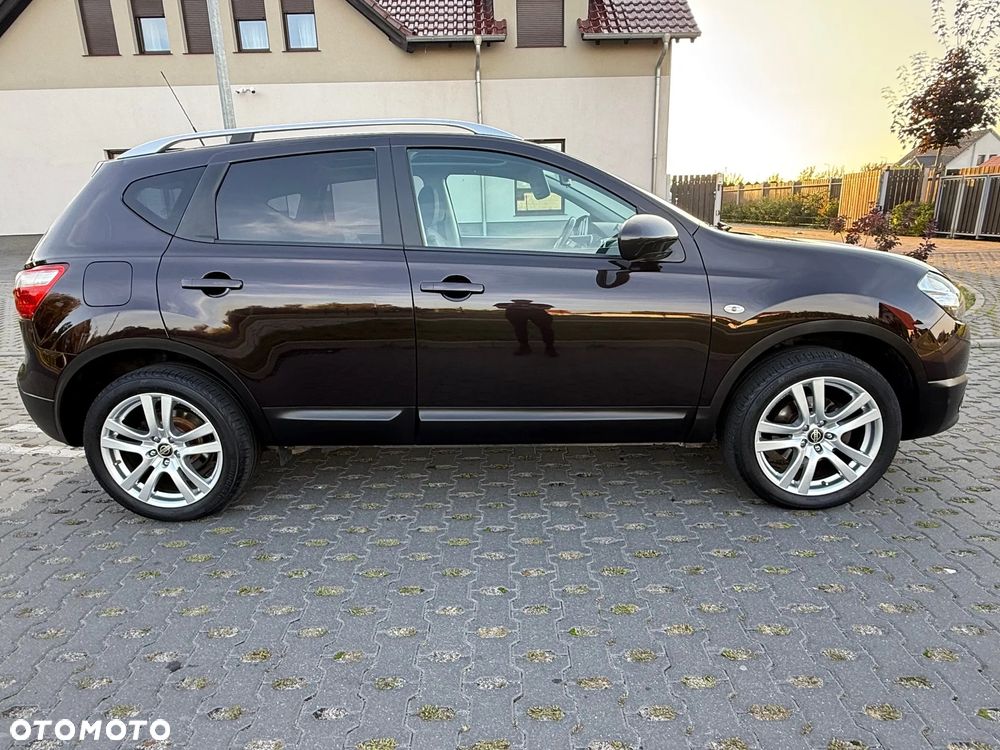 Nissan Qashqai - 4