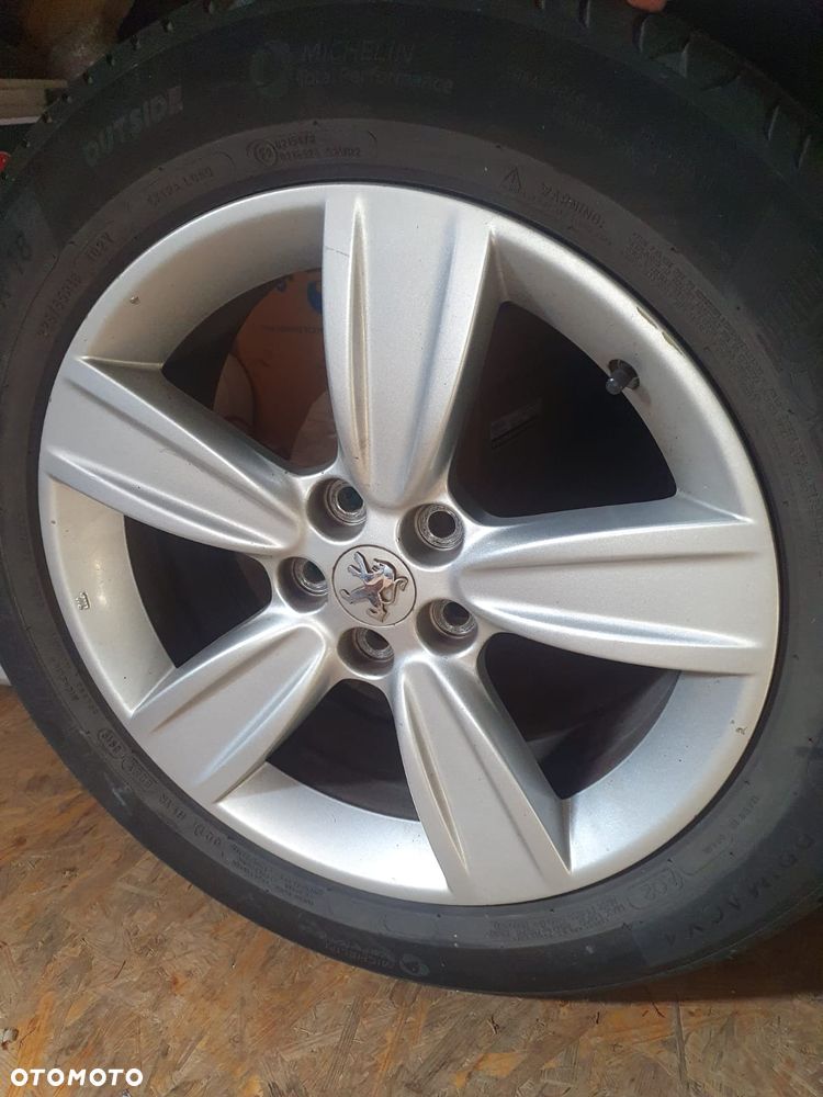 Peugeot 4007 2.2HDi Platinum Euro5 - 24