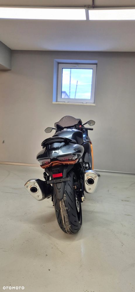 Suzuki Hayabusa - 9